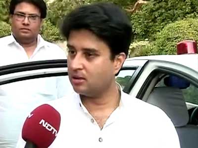 Scindia wants Srinivasan to step down while probe is on