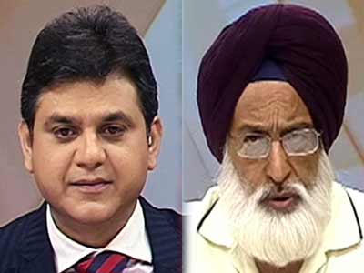 धोनी क्यों बने मौनी...?