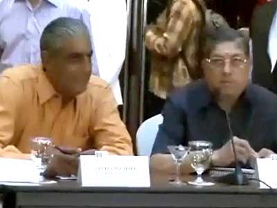 BCCI's flip-flop on IPL spot-fixing inquiry commission