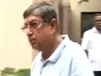 Video : N Srinivasan: To stay or not to stay, the numbers game