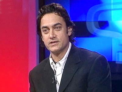 India Questions Aamir Khan (Aired: December 2005)