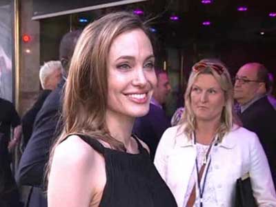 Brad and Angelina on her double mastectomy