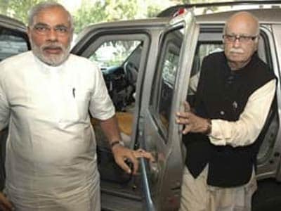 BJP rebuffs Advani, likely to make big Modi announcement in Goa