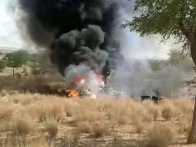 Video : MiG-21 crashes in Rajasthan, pilot ejects safely