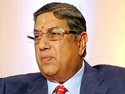 I'm not elected like a politician is, so where is question of resigning: N Srinivasan