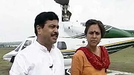 Follow The Leader: Pramod Mahajan (Aired: October 2004)