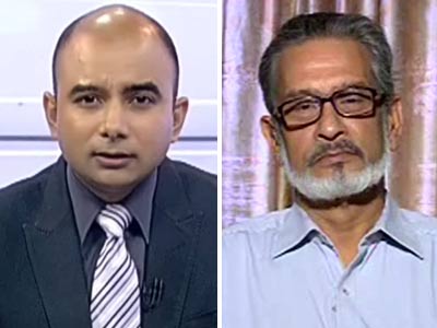 Video : Rupee weakness a temporary problem: Pronab Sen