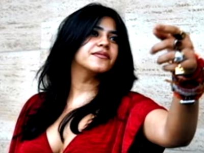 Ekta dances Madhuri-style