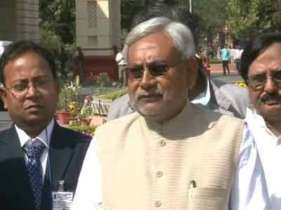 Nitish Kumar looks at joining 'Eastern Bloc'