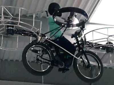 Videos : चेक रिपब्लिक में बनी उड़ने वाली बाइक
