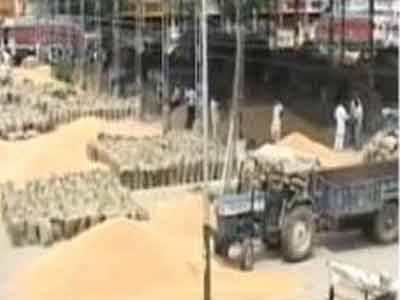 Analysis of the day's top story on India Decides @ 9 (June 13, 2013) Analysis of the day's top story on India Decides @ 9 (June 13, 2013)