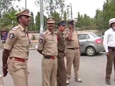 Telangana shutdown evokes mixed response