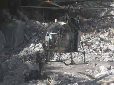 Army paratroopers  land in epicentre Kedarnath