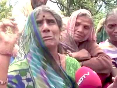 Videos : उत्तराखंड त्रासदी : मौत से बचे पर लुटेरों ने लूटा