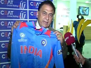 Dhoni has ability to rise from ashes: Gavaskar