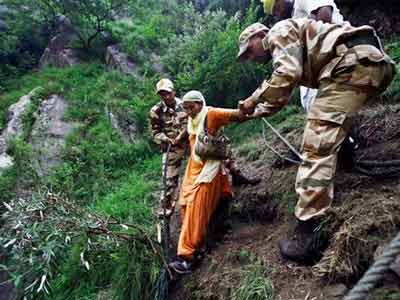 Uttarakhand: Heavy rain likely today, 15,000 still stranded