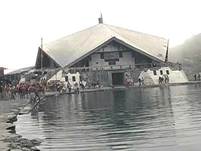 हेमकुंड साहिब में मची भारी तबाही का मंजर