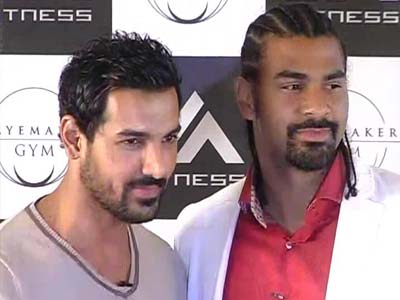John Abraham promotes boxing