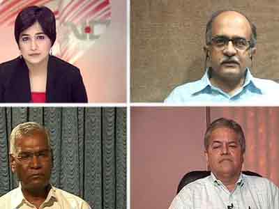 Video : Political parties gang up against RTI