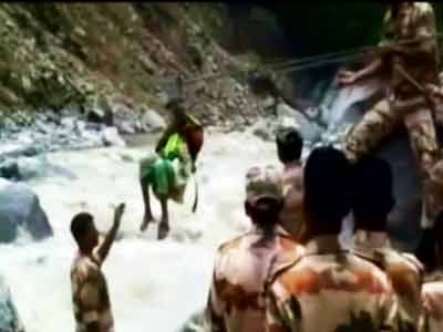 Video : पहाड़ पर प्रलय : कैसे बचा रहा केदारनाथ मंदिर