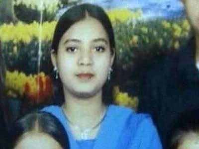 सीबीआई की पूरक चार्जशीट में इशरत छात्रा भर, आतंकी नहीं सीबीआई की पूरक चार्जशीट में इशरत छात्रा भर, आतंकी नहीं