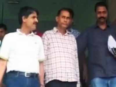 करोड़ों का निकला कंपाउंडर