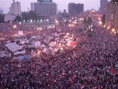 Video : Egypt president Mohamed Morsi' aide says coup underway