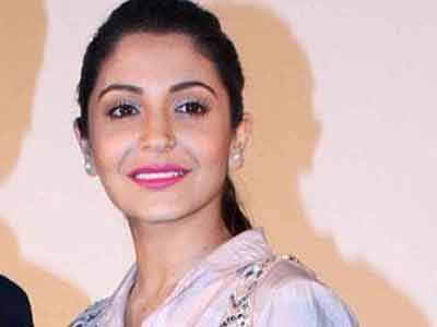 Video : Anushka Sharma looking for love