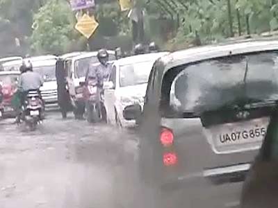 फिर भारी बारिश की चेतावनी, प्रशासन अलर्ट