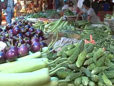Video : In Delhi, vegetable prices soar through the roof