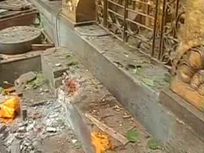 Video : Bihar: Eight blasts inside Mahabodhi temple in Bodh Gaya, two injured