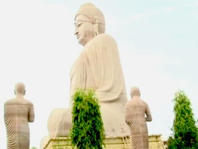 महाबोधि मंदिर परिसर में सीरियल धमाके