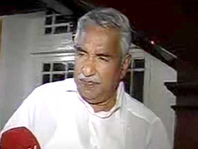 Solar scam: Oommen Chandy refuses to quit as Kerala Chief Minister