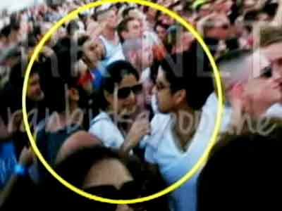 Video : Ranbir Kapoor, Katrina Kaif spotted in Spain