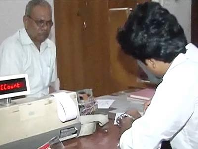 तकनीक की करवट, तार सेवा की मरघट तकनीक की करवट, तार सेवा की मरघट