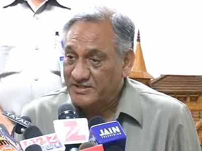 Video : Uttarakhand tragedy: Nearly 6000 missing people to be presumed dead, says Vijay Bahuguna