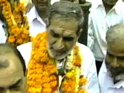 Video : 1984 anti-Sikh riots case: Sajjan Kumar's plea dismissed, trial to go on