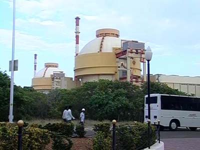 Anti-nuclear protests continue to dog Kudankulam Anti-nuclear protests continue to dog Kudankulam