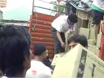 उत्तराखंड : 'मोदी किट' पर सियासत गर्म