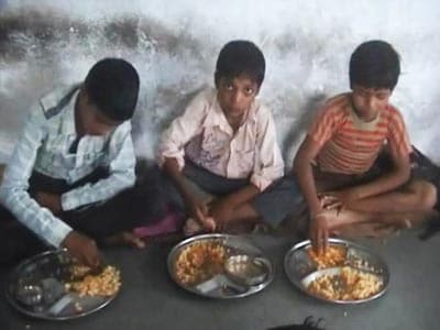 Video : Mid-day meal: scheme or a scam?