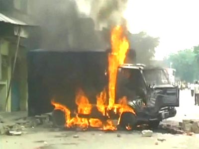 Videos : आजमगढ़ में पूर्व विधायक की हत्या पर हंगामा
