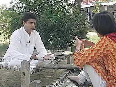 Chai Stop: Like father like son? (Aired: March 2004)