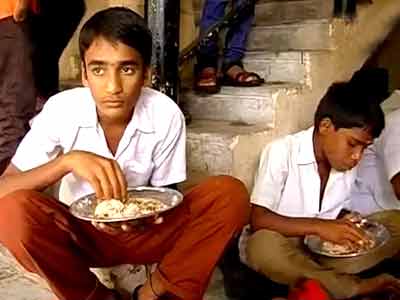Video : Andhra Pradesh's centralised kitchen model: solution to mid-day meal dilemma?