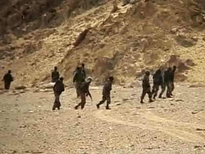 Videos : चीन ने फिर की भारतीय सीमा में घुसपैठ, करीब 100 सैनिक आए