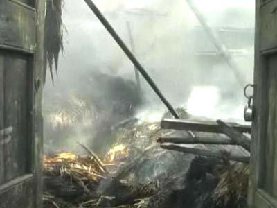 Bombings, killings, arson mark West Bengal panchayat polls