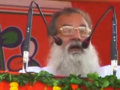 तृणमूल विधायक ने खुलेआम दी सिर काटने की धमकी