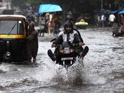 Video : Crumbling infrastructure in monsoon causing collapse of our cities