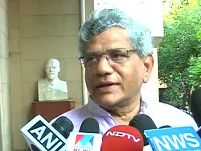 मोदी के खिलाफ चिट्ठी में दस्तख्त से येचुरी का इनकार