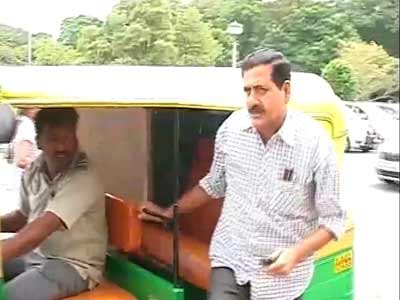 Video : Meet YSV Datta - the politician who travels in an auto
