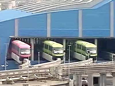 मुंबई में मोनोरेल का ट्रायल रन अंतिम दौर में मुंबई में मोनोरेल का ट्रायल रन अंतिम दौर में